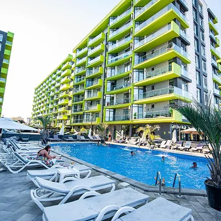 Fiso Apartment Alezzi Residence