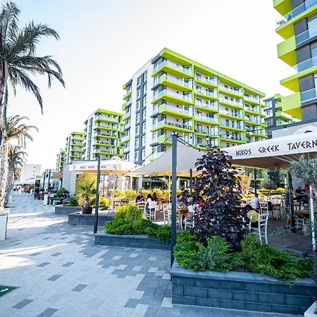 Fiso Apartment Alezzi Residence 아파트 *