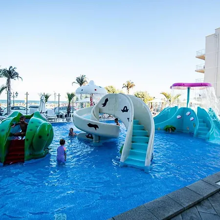 Fiso Apartment Alezzi Residence 아파트 *